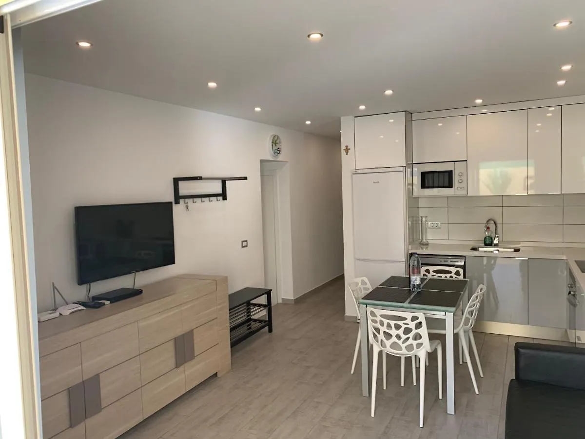 Costa Adeje-2 Bed.Apartment With Double Terrace location
